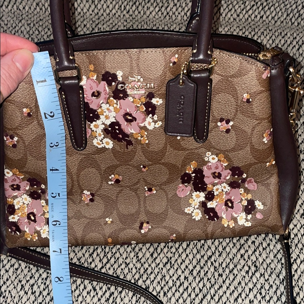 Coach Brown Crossbody Bag with Floral Design measurements in photos - Picture 10 of 13